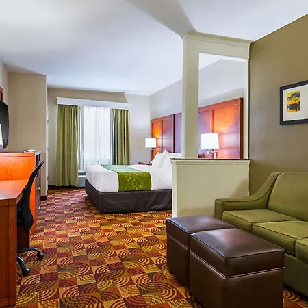 Comfort Suites Lake Charles Exterior photo