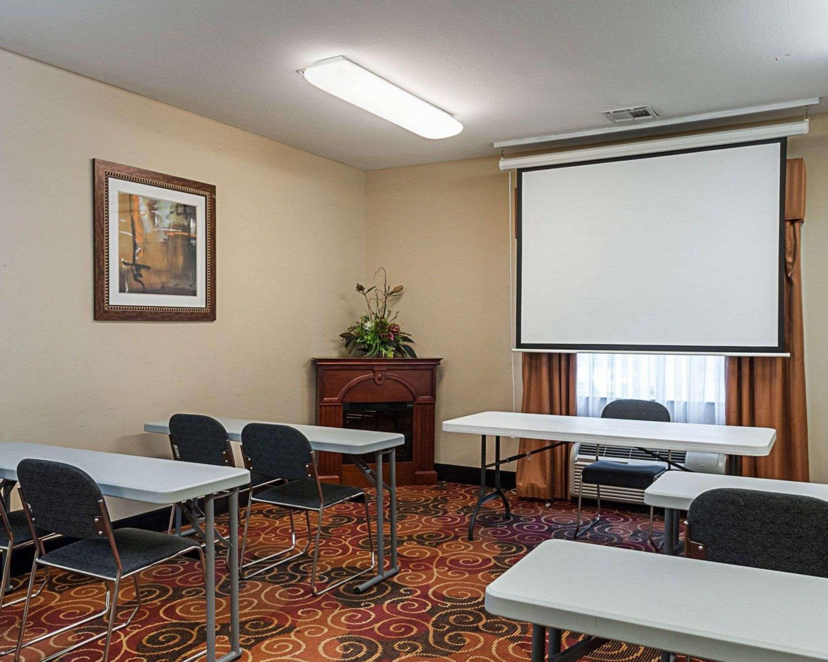 Comfort Charles Hotel 3*