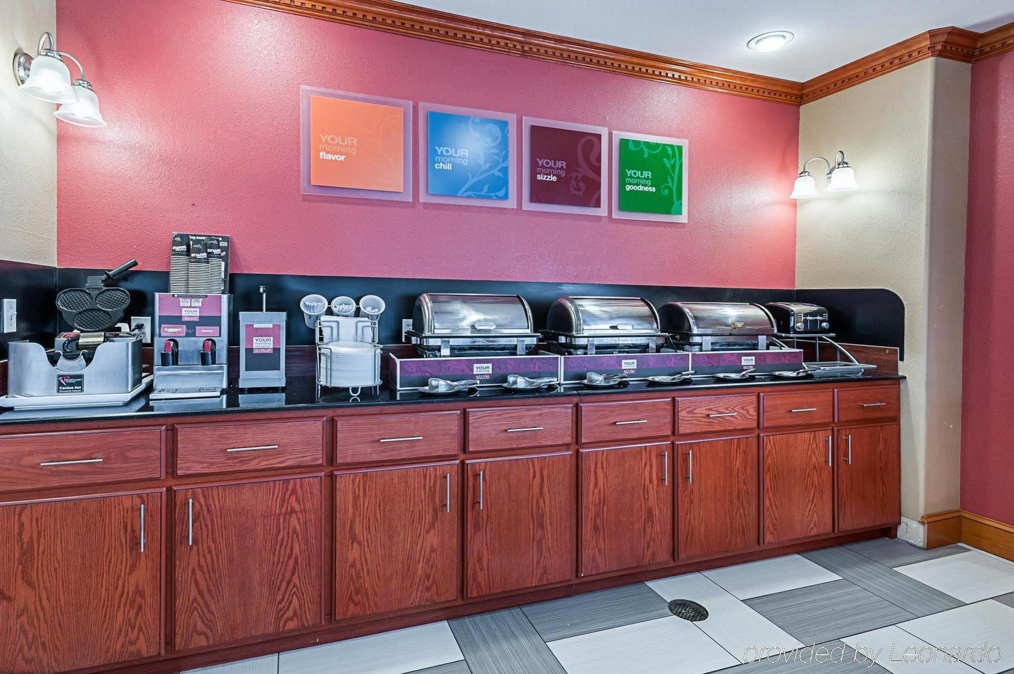 Comfort Charles 3* Lake Charles